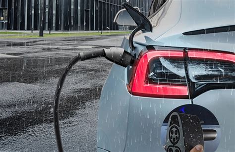 Charge A Tesla In The Rain Best Helpful Guide Tips