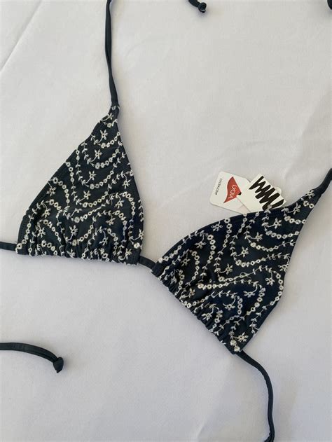 Bikini Corpi Triangulo Broderie URANA CLOTHES