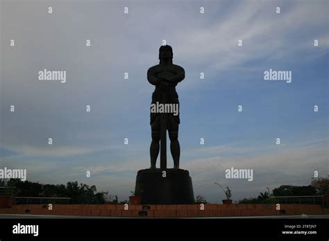 Lapu Lapu Monument Rizal Park Manila Luzon Philippines Stock Photo