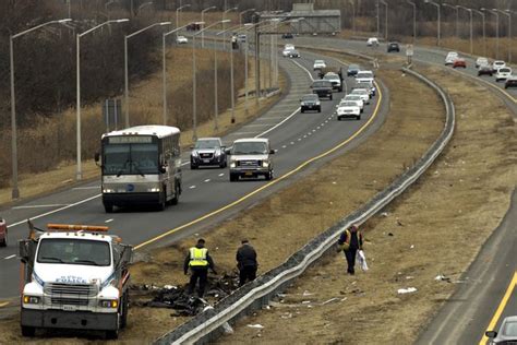 Off Duty Officer Among 2 Killed In A Wrong Way Crash On Staten Island