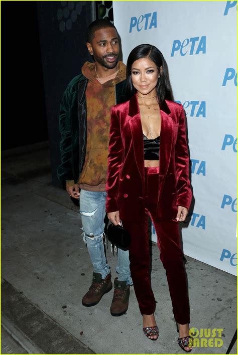 Jhene Aiko Big Sean Couple Up Peta Exhibition Opening Night Photo