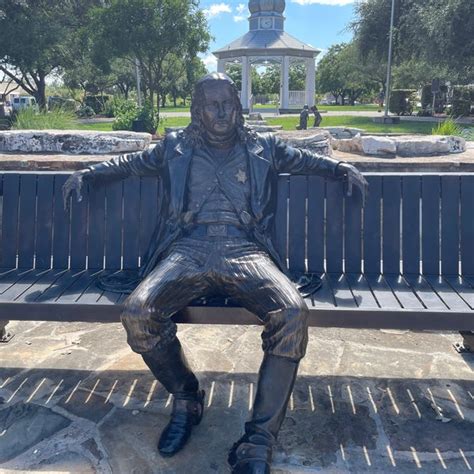 Main Plaza Park Downtown Boerne 0 Tips
