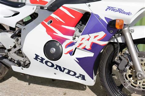 Lot 262 1994 Honda Cbr 250rr