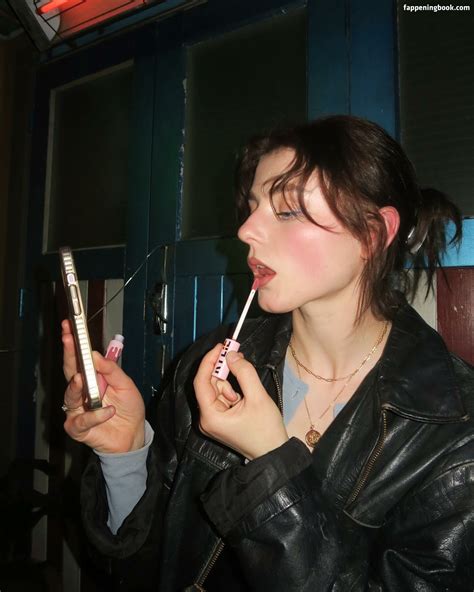 Thomasin Mckenzie Nude Onlyfans Leaks Fappening Fappeningbook