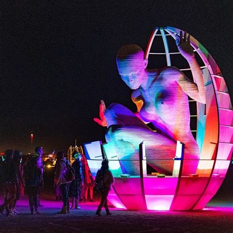 30 Amazing Photos From Burning Man 2019 That Prove Its The Wildest