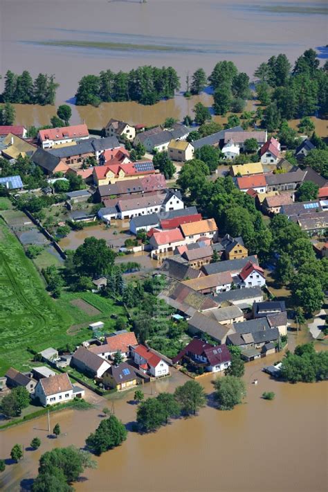 Luftaufnahme Glaucha OT Oberglaucha Hochwasser Pegel Situation