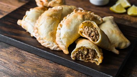 Diferentes Recetas De Rellenos Que Puedes Preparar Para Las Empanadas