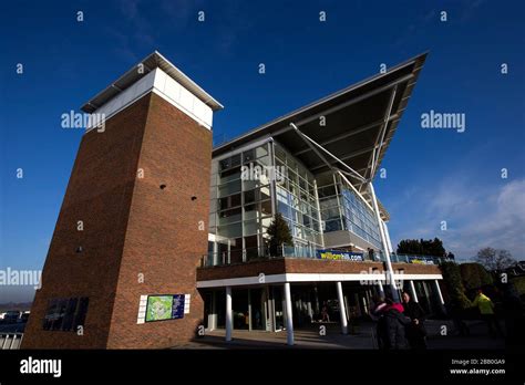 A general view of Wetherby Racecourse Stock Photo - Alamy