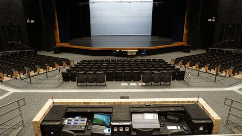 High School Auditorium Gets Major Av Update Avnetwork