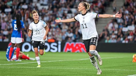 Fußball WM der Frauen 2023 Sky Sportchef über Streit um TV Rechte