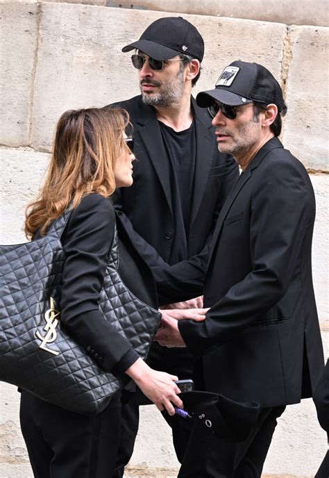 Photo Carla Bruni Anthony Delon et Michaël Cohen Arrivées aux