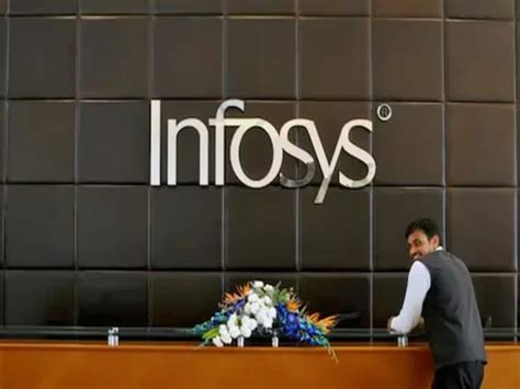 Infosys Shares नतीजे से पहले इंफोसिस के शेयर रिकॉर्ड हाई पर