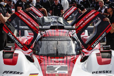 Imsa Porsche Penske Motorsport Completes Successful First Day Of