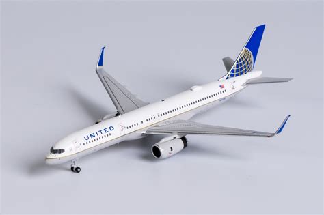 United Boeing 757 200 N41135 Merger Colors With Upgraded Winglets Die