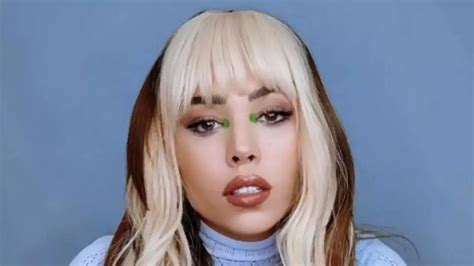 Danna Paola Vuelve A Cambiar De Look Y Luce Espectacular VIDEO