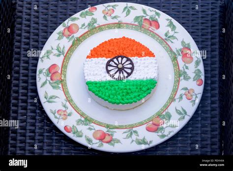 Tri Color Cake Independence Day Special 15th August Stock Photo Alamy