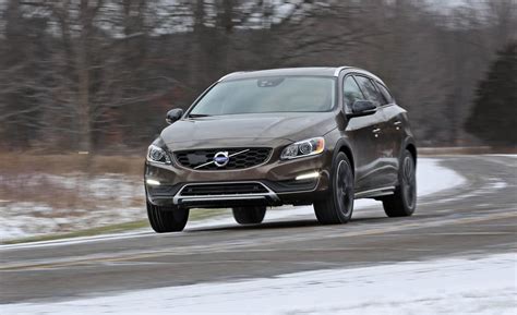 2017 Volvo V60 Cross Country T5 Awd Tested