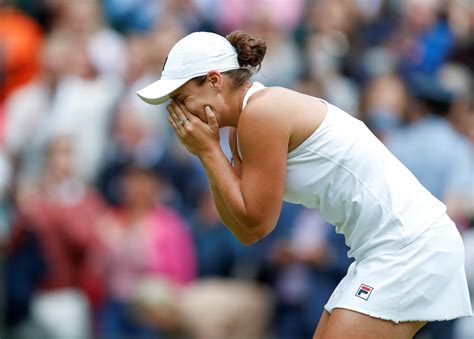 Ashleigh Barty Wins 2021 Wimbledon Womens Singles Final Popsugar Fitness