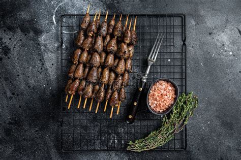 Kebab Shish A La Parrilla Con Corazones De Pollo A La Parrilla Fondo