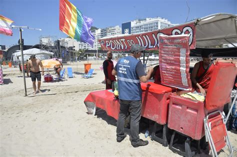 Seop divulga horário especial para os barraqueiros de praia que irão