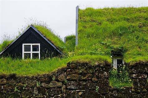 15 Traditional Housing Types From Around The World