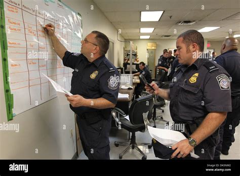 Hurricane Irene Aftermath BR2H7024 Stock Photo - Alamy