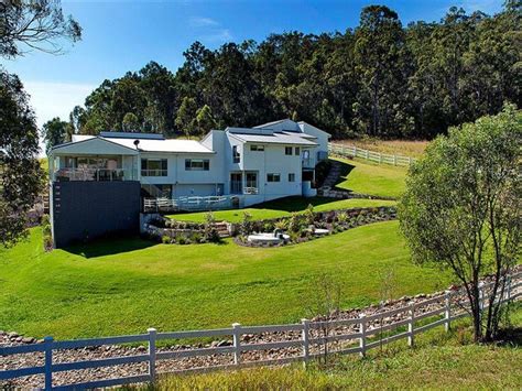 28 Huntington Drive Maudsland Qld 4210