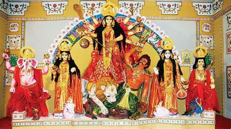 Navratri 2018: Maha Navami Puja Vidhi, Muhurat and wishes