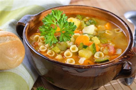 Sopa De Pasta Con Verduras