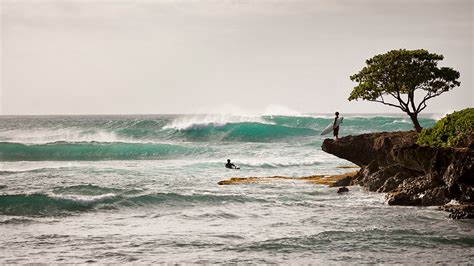 Why Oahu S North Shore Is Perfect For Surfers Travelage West