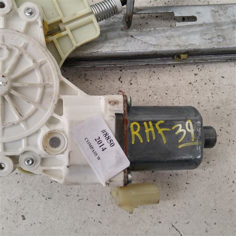 Used Window Regulator Motor Front Right For Compass Mk