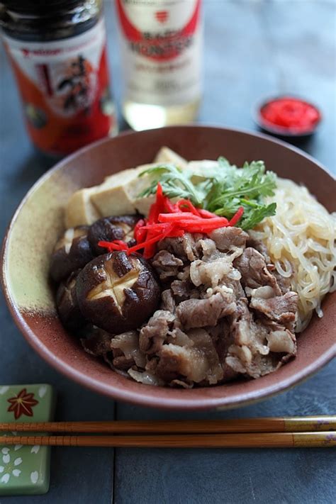 Sukiyaki Donburi | Easy Delicious Recipes