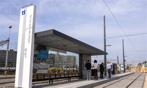 Tramway Renens Lausanne Flon présentation d une station prototype