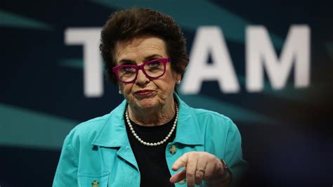 Billie Jean King Slams Wimbledons Underwear Rule Tennis News Dress