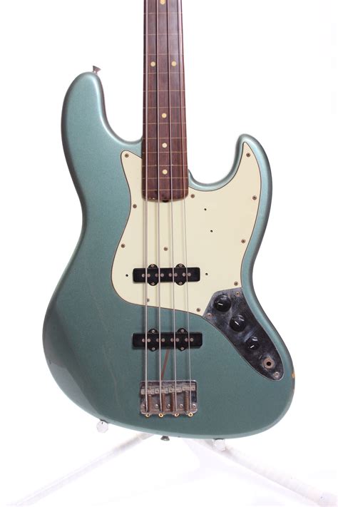 Fender Jazz Bass Reissue Ocean Turquoise Metallic Bass For