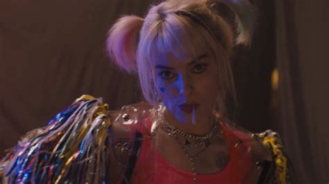 Harley Quinn And The Joker Break Up In New Birds Of Prey Set Photos