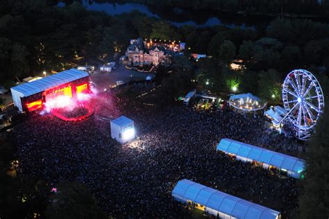 VIDEO Le concert d Indochine au festival Beauregard filmé depuis le