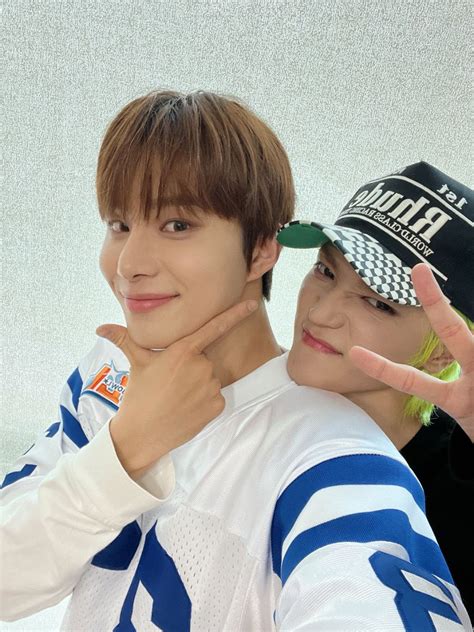 NCT BUBBLE On Twitter 100623 JUNGWOO BUBBLE I M Also Glad