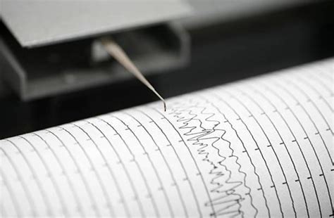 Ketahui Fungsi Seismograf Sebagai Alat Pengukur Gempa Kumparan