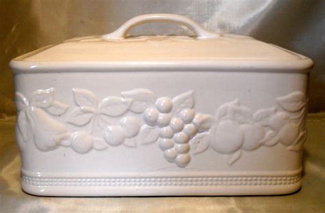 Vintage White Ceramic Bread Box Canister w/Lid Embossed Fruits