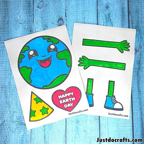 Earth Day Paper Craft (Free PDF printable template) - Just Do Crafts