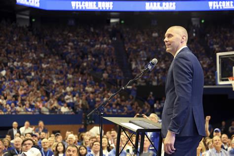 Thousands Of Kentucky Fans Welcome Mark Pope Home To Rupp Arena And