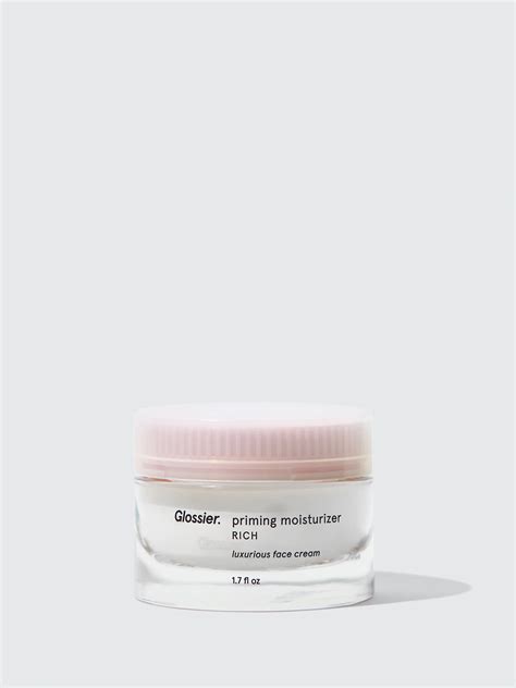 12 Glossier Priming Moisturizer Rich