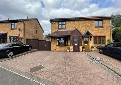 Upper Ashley Street Halesowen 3 Bed Semi Detached House £220 000