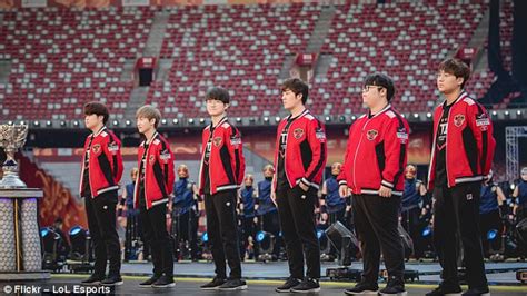 Lol Worlds 2017 How Samsung Galaxy Slew The Giants Skt Daily Mail Online