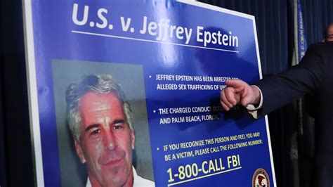 Top Florida Cop Jeffrey Epstein Was Tipped Off Found Every Loophole As Investigators Closed In