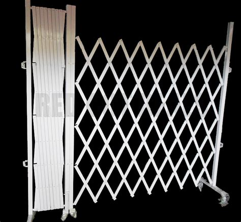 Affordable And Quality Expandable Expanding Folding Trellises Barriers