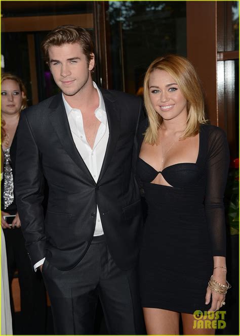 Photo Miley Cyrus Liam Hemsworth Split 19 Photo 4334633 Just Jared