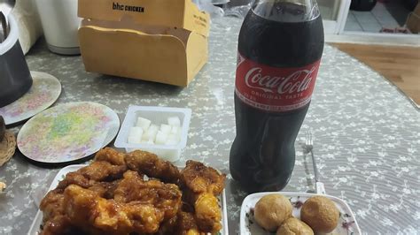 Bhc 골드킹 콤보 치킨chicken 치즈볼cheese Ball 코카콜라coke 125l 먹방mukbang