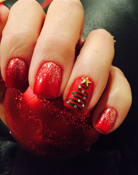 Pin By Kimberly Mankin On My Nails Christmas Tree Nails Tree Nail